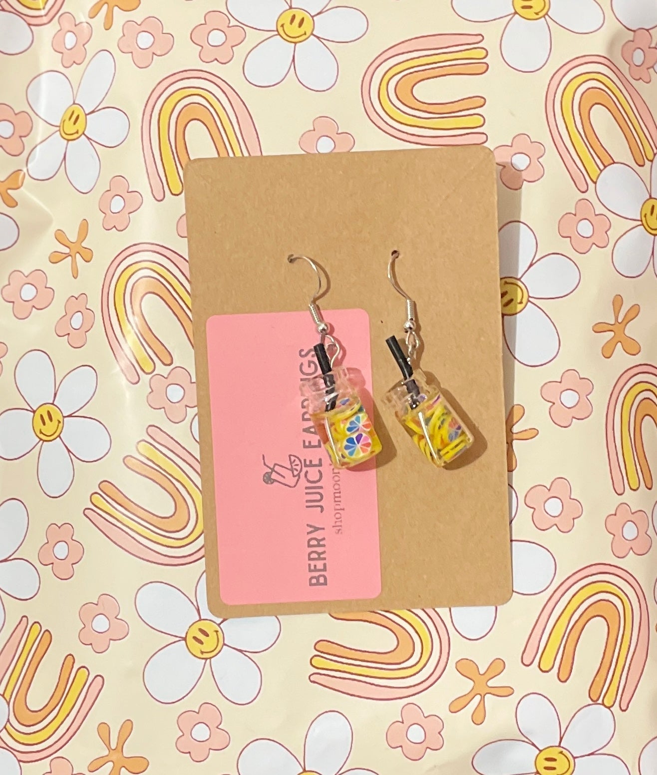 Berry Juice Earrings - shopmoonlightx